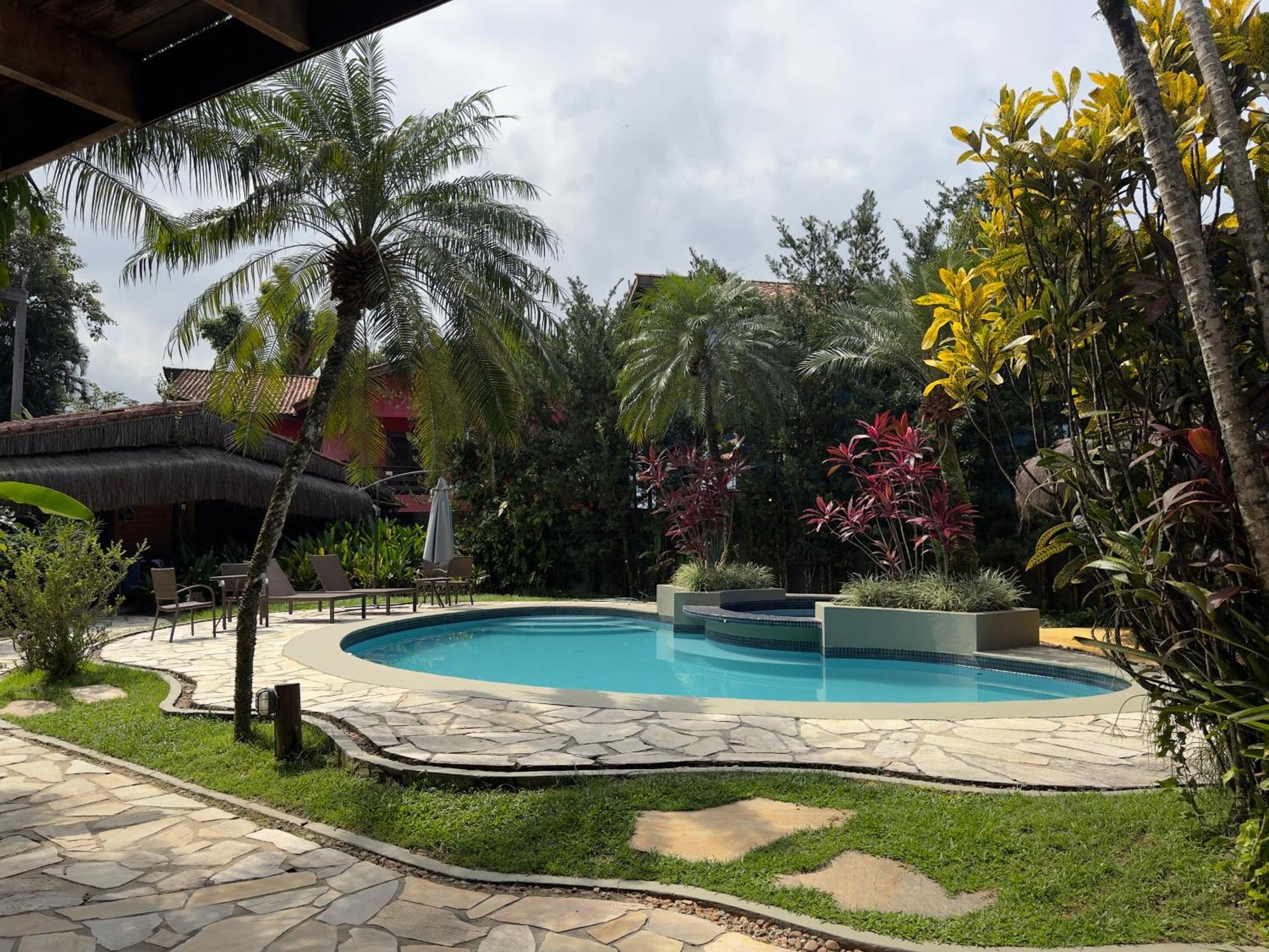 Pousada North Shore Maresias - 2 Quadras Da Praia - Casas De 2 Quartos - 80 M2 -2 Banheiros -Piscina Sauna - Estacion-Churrasq Privativa -Wifi Animais De Peq Porte Roupa De Cama E Banho מראה חיצוני תמונה